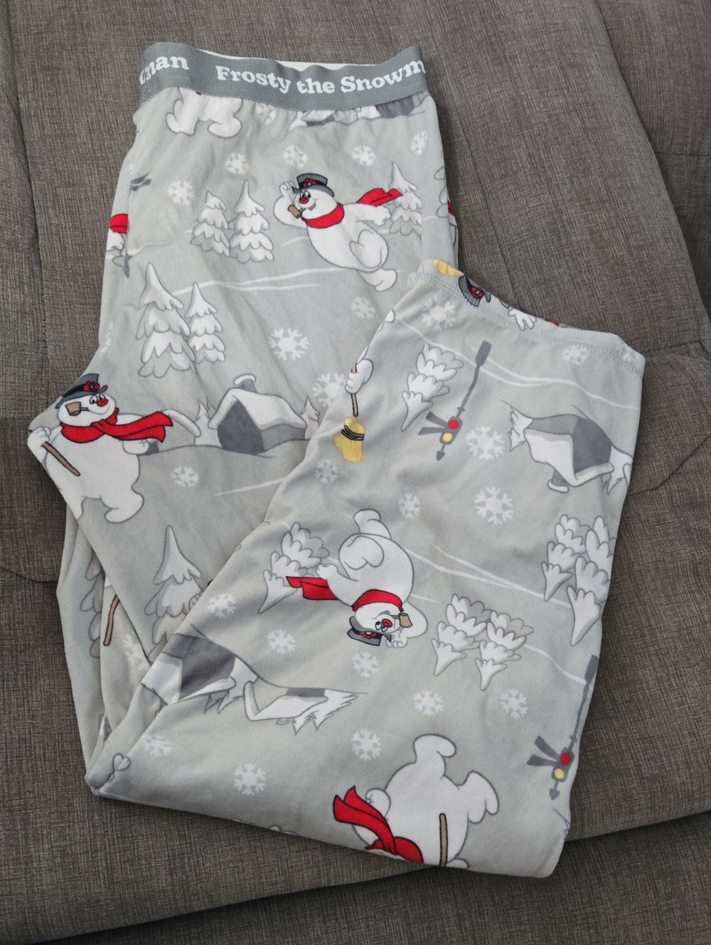 Frosty the Snowman Grey Women's Fleece Pajama Pants